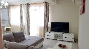 Camera de zi+bucatarie (open space)