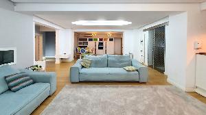 Camera de zi+bucatarie (open space)